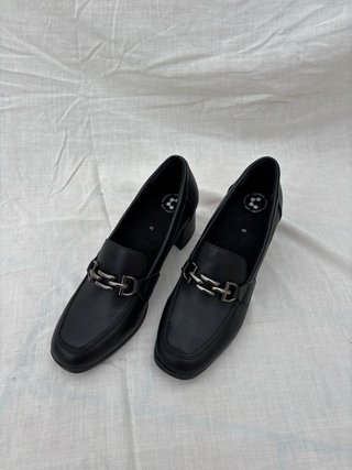 Mocasines Negros con Hebilla Talla 40