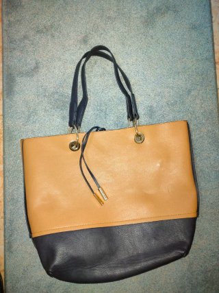 Bolso de hombro Parfois marrón y negro