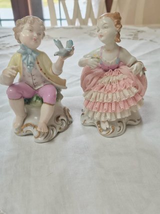 2 Statue in Porcellana Unter Weiss Bach