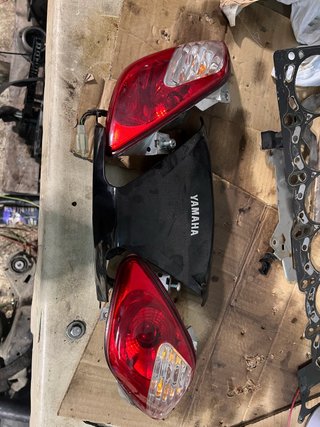 Faros y piloto trasero Yamaha X-City 125