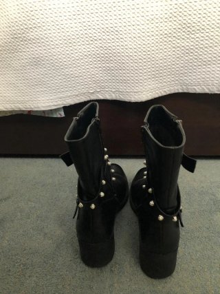 Botines con tacón Mustang negros piel
