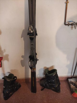 Esquís y bota de esquí Salomon