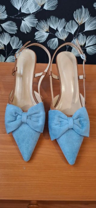 Zapatos de tacón con lazo, 39