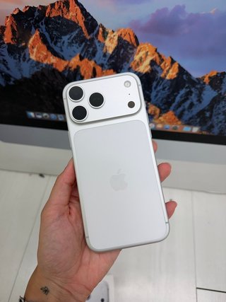 IPHONE 17 PRO 256GB como nuevo