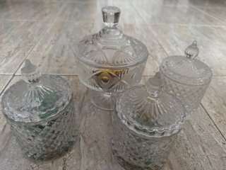 Set de 4 Bomboneras de Cristal