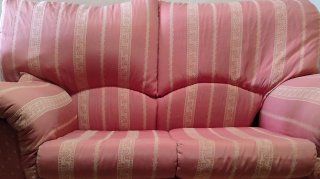 Sofá Cama de Tela Rosa