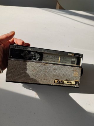 Radio Portatile Vintage Sanyo 3 Band