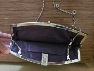 Bolso de mano/fiesta morado con detalles plateados