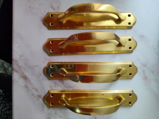 Set de 4 Manillas para Puerta Doradas