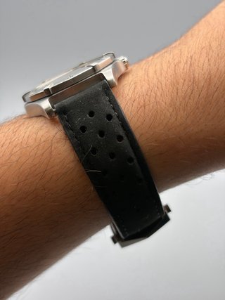 TAG Heuer Professional 2000 Quartz