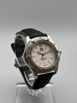 TAG Heuer Professional 2000 Quartz