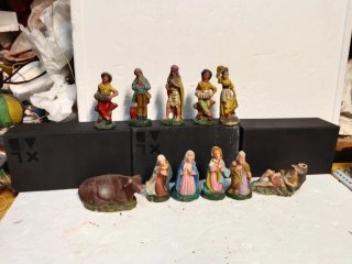 Pastori per presepe in pasta 10 euro al pezzo