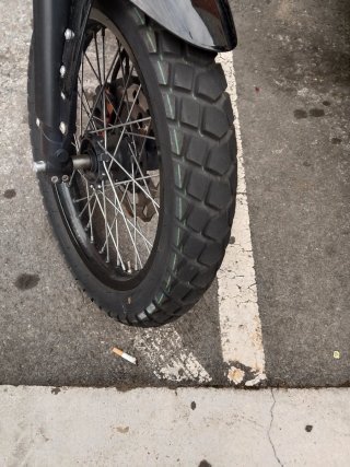 Moto Rieju aventura 125