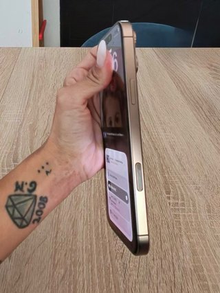 iPhone 16 Pro Max 256 gB - Para Reparar