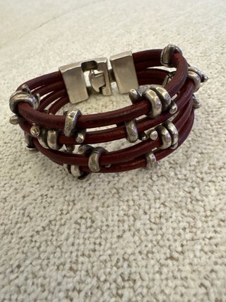 Pulsera Uno de 50 Cuero Rojo y Plata