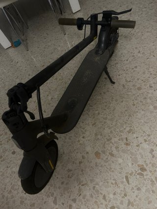 Patin Eléctrico Negro XIAOMI MI SCOOTER 1S BLACK