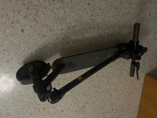 Patin Eléctrico Negro XIAOMI MI SCOOTER 1S BLACK