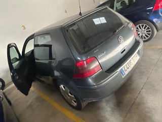 Volkswagen Golf 2002