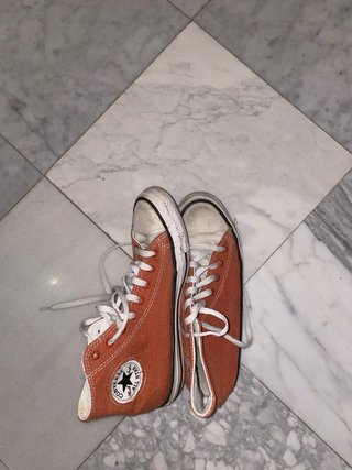 Converse naranjas talla 41