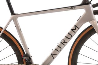 Bicicleta Aurum Magma Essentia AXS 12V t.52 Reacondicionada