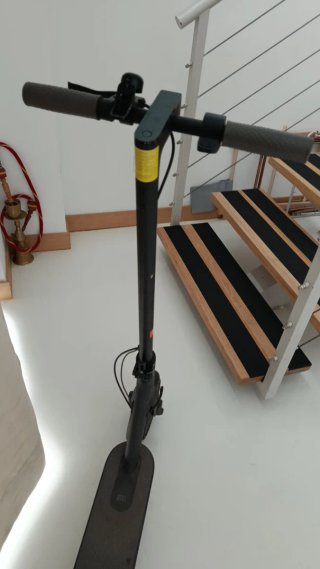 Patinete Eléctrico Negro