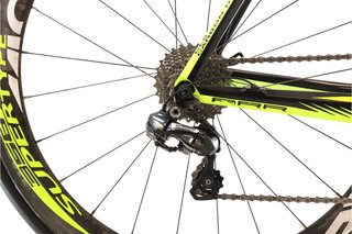 Bicicleta Guerciotti Eureka SHM50 Di2 11V t.52 Reacondicionada