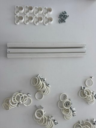 Anillas con pinza IKEA Syrlig y barras con soporte