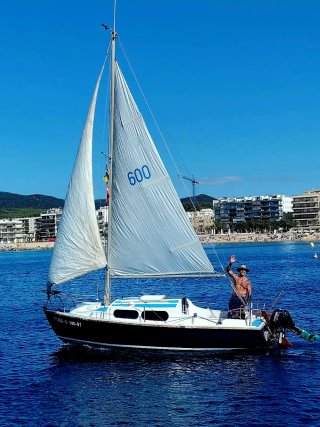 Velero Vivacity 20 de 6,06 metros