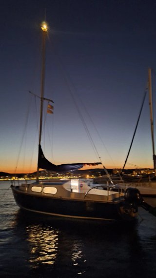 Velero Vivacity 20 de 6,06 metros