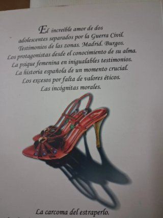 Los locos zapatos: (historia de amor en la Guer...
