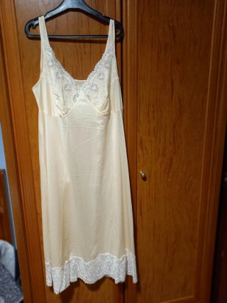 Combinación lencería beige y blanco Xl