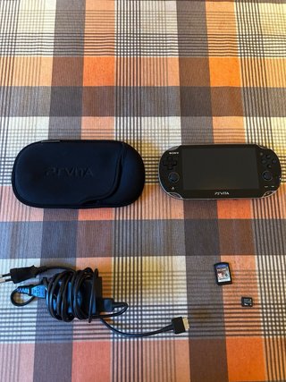 PlayStation Vita 1000 OLED + Memoria 16GB