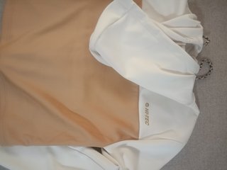 Sudadera Hi-Tec Blanca y Beige nueva