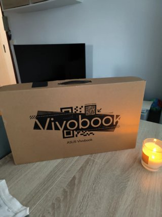 Portátil ASUS Vivobook Plata Seminuevo