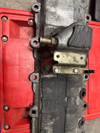 Tapa de Balancines Motor Nissan Patrol ZD30