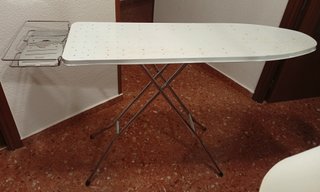 TABLA DE PLANCHAR PLEGABLE METALICA RAYEN