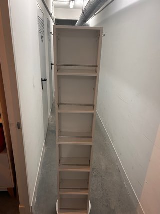 Espejo giratorio vestidor con estantería