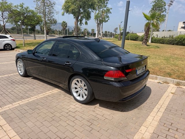 BMW Serie 7 2004