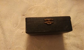 Manómetro antiguo con caja original