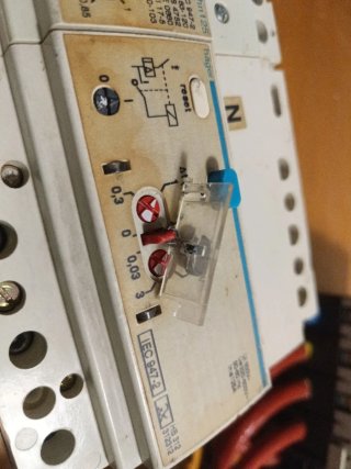 Interruptor Diferencial Hager HN 125