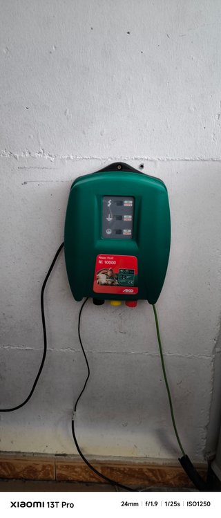 Pastor Eléctrico AKO Power Profi Ni 10000