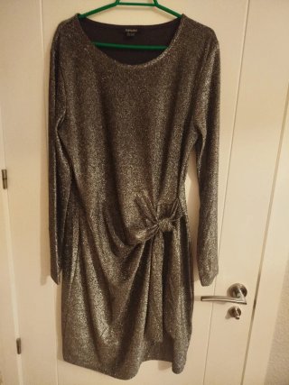 Vestido corto plateado fiesta