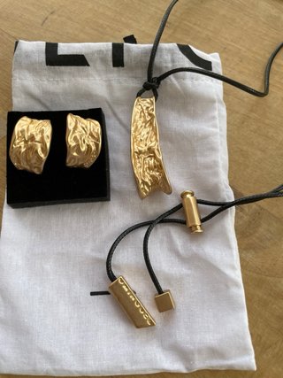 Pendientes y Collar largo regulable Adolfo D.