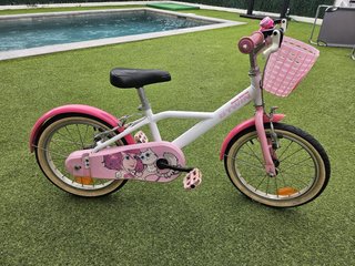 Bicicleta infantil Btwin rosa