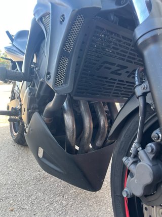Yamaha FZ6 N Negra 98cv