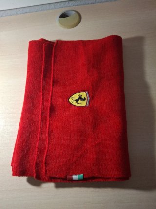 Gorro y bufanda Ferrari Rojo