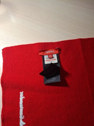 Gorro y bufanda Ferrari Rojo