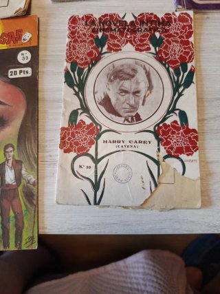 Lote de revistas muy antiguas
