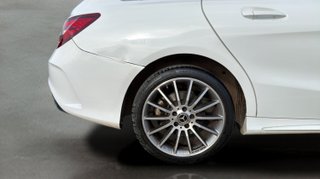 Mercedes-Benz CLA Shooting Brake 180 90 kW (122 CV)