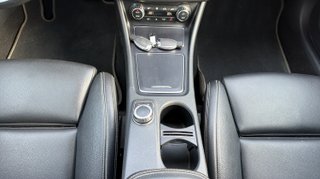 Mercedes-Benz CLA Shooting Brake 180 90 kW (122 CV)